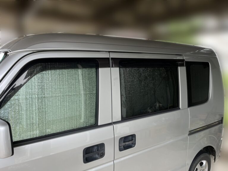【エブリイ車中泊DIY】100均材料でサンシェードを自作してみた（前編）【DA64V車中泊計画①】