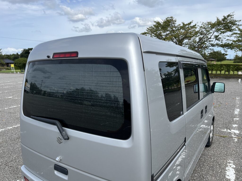 サンシェードを装着した車外の様子