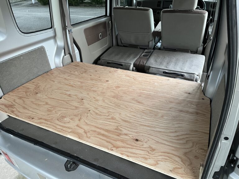 【エブリイ車中泊DIY】後部床板ついに完成！ニヤニヤが止まらない。ジグソー活躍編【DA64V車中泊計画⑤】