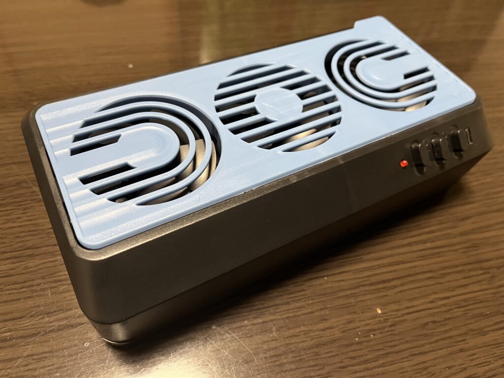 車載用換気扇の正面の様子