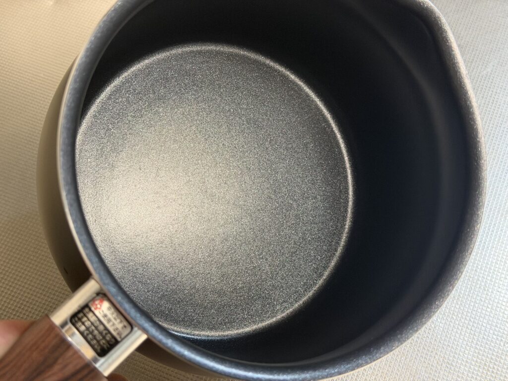 洗った後にきれいになったマルチポットの内側