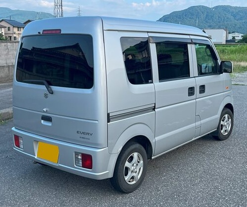 新たな愛車エブリイ後ろ姿